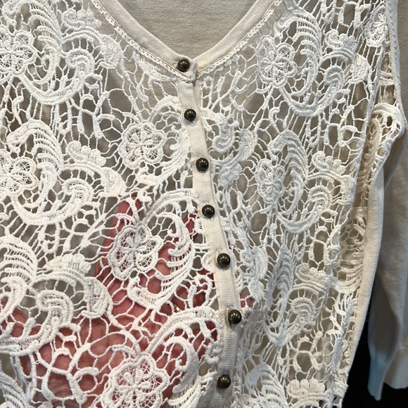 CREAM button up cardigan. EUC. Ladies size XL but fits more like a M/L - Picture 9 of 9